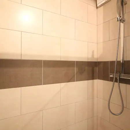 Apartment Rdc Avec Wifi Proche Centre Mont-dore - 2 Couchages - 2 Etoiles - Equipe Et Confort - Fr-1-415-108 Le Mont-Dore